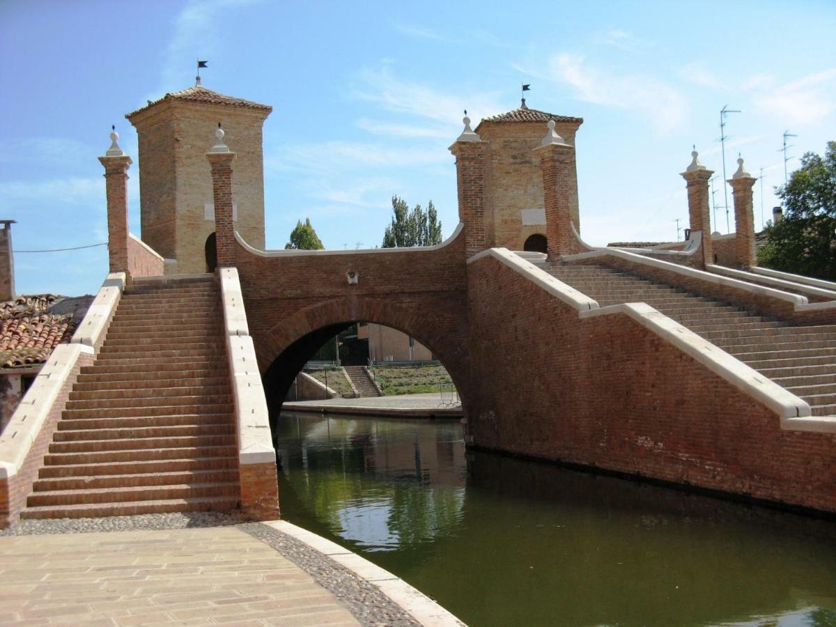 Villetta Maiori Lido delle Nazioni Kültér fotó