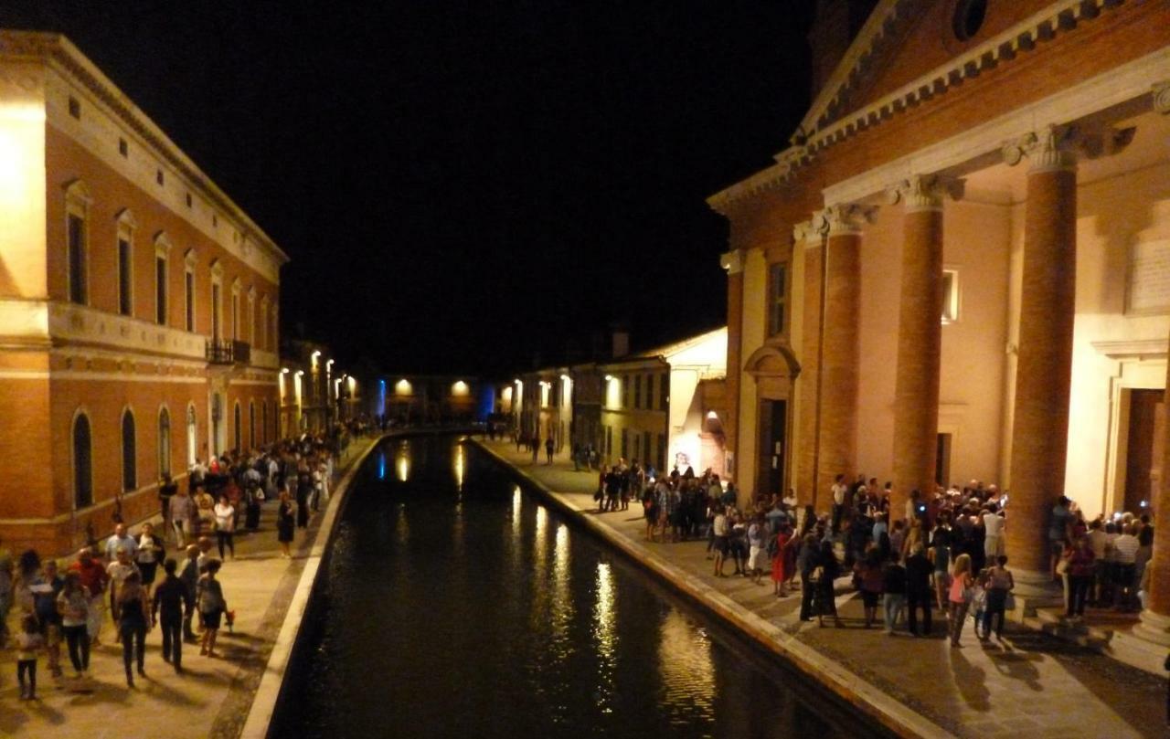 Villetta Maiori Lido delle Nazioni Kültér fotó