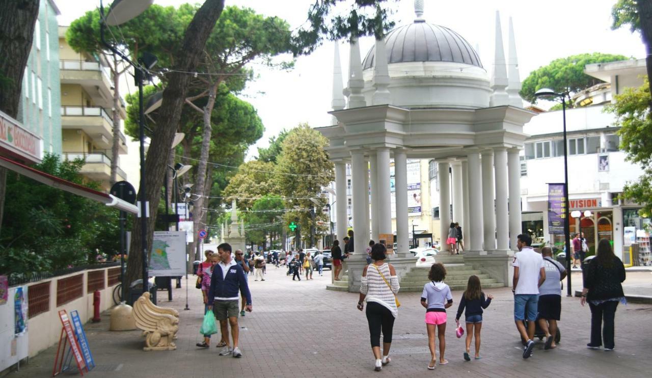 Villetta Maiori Lido delle Nazioni Kültér fotó